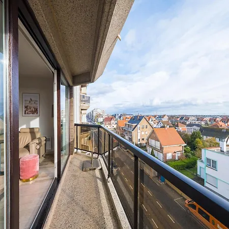 Bright With The Terrace Апартаменты *